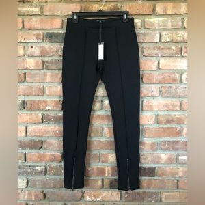 Romeo & Juliet Couture Leggings - Size Small
